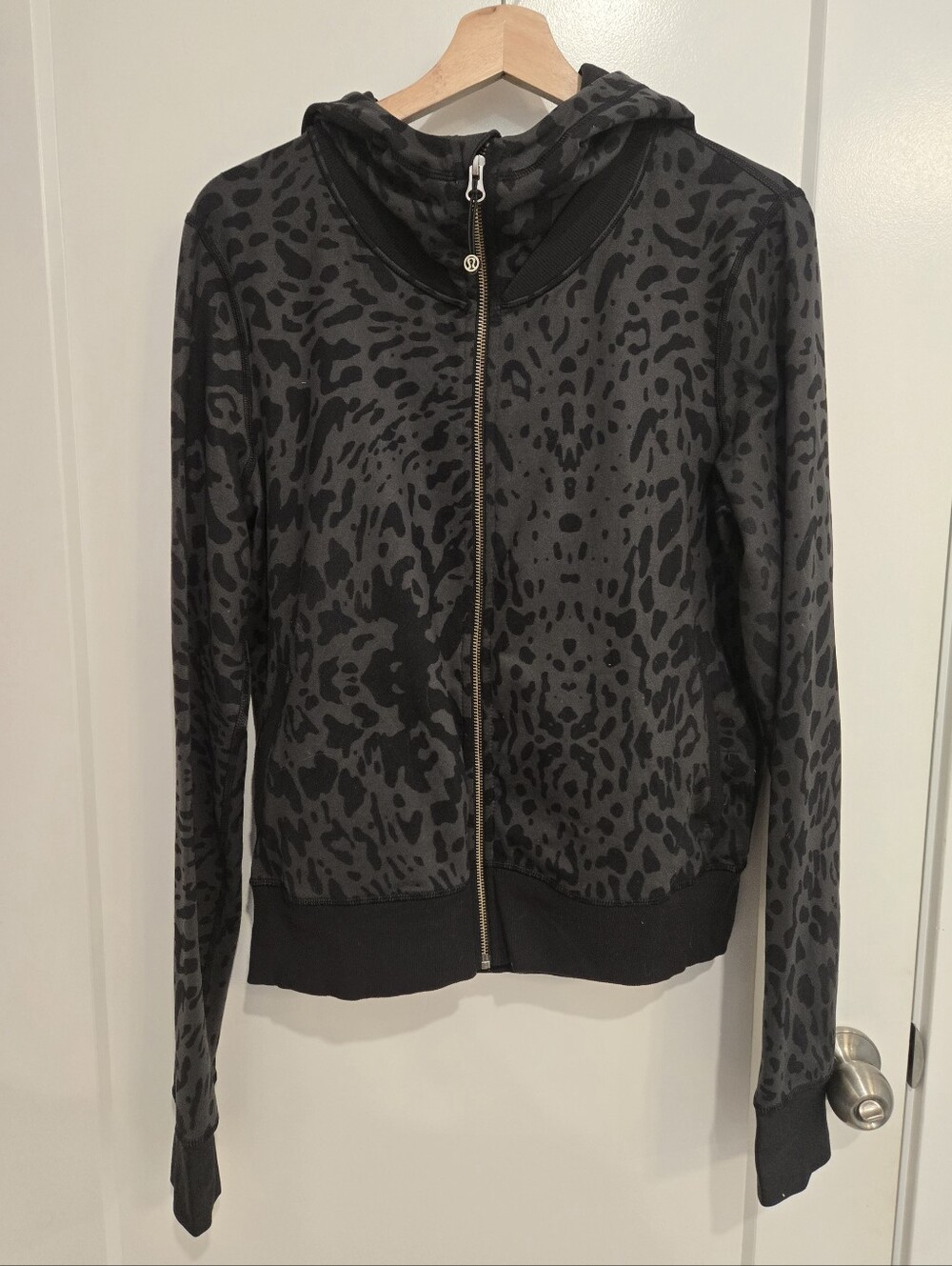 EUC Size 10 Lululemon Namaskar Hoodie & Pant Set